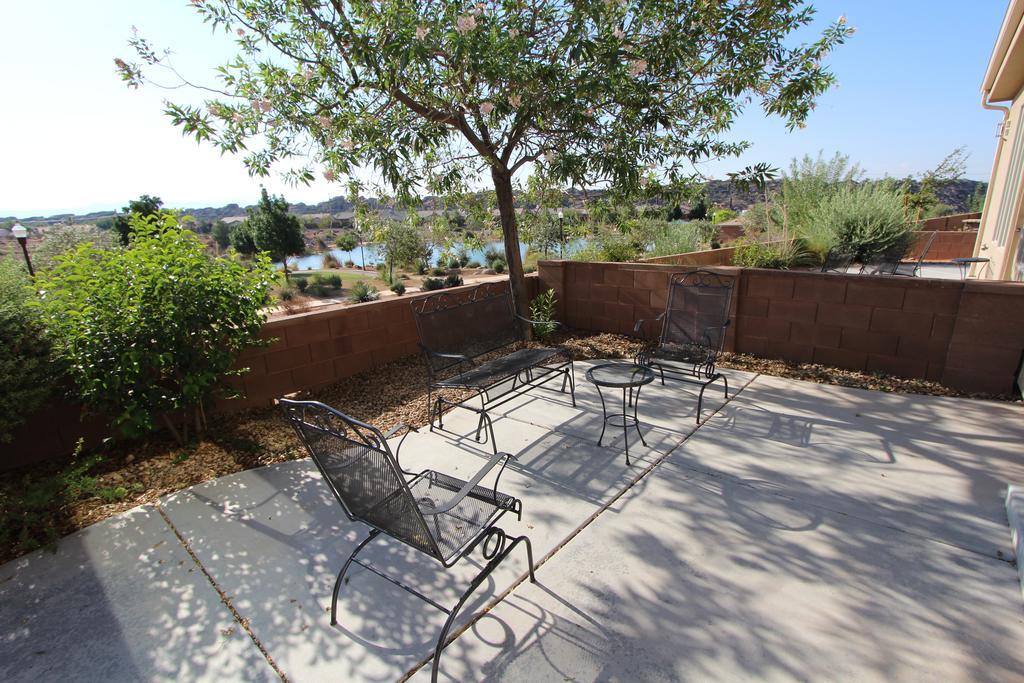 Canyon Villas At Coral Ridge ワシントン エクステリア 写真