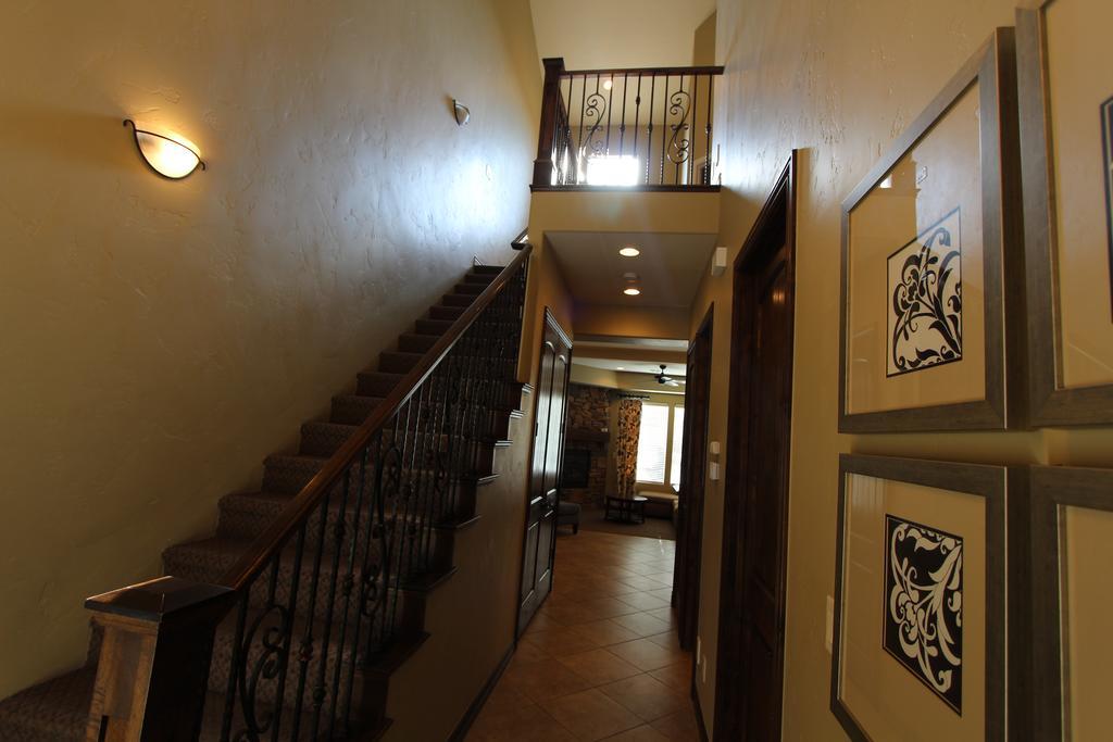 Canyon Villas At Coral Ridge ワシントン エクステリア 写真