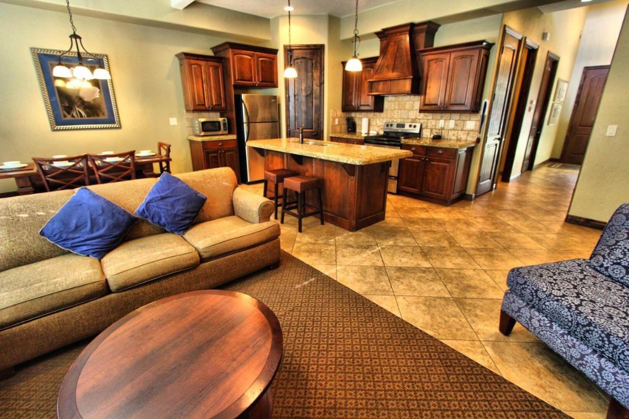 Canyon Villas At Coral Ridge ワシントン エクステリア 写真